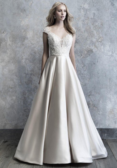 Private Label "Gabriella" (Style MAD-MJ506) Shimmering Lace Crepe Mermaid Wedding Gown – Size 10 (SKU DMB044)