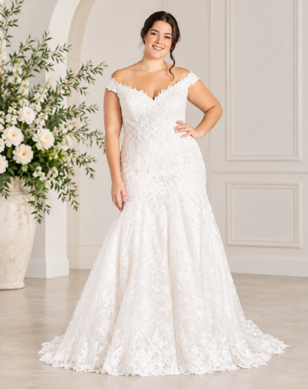 519352-Livia Size 18 Lace A-Line Wedding Dress with Two-Layer Train