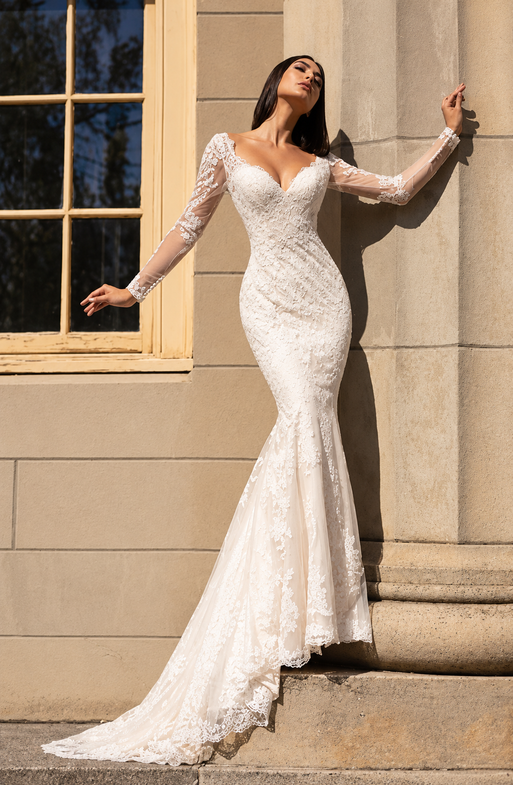 A&V 9W8032A (Lore Group)- Lucia Size 18 Long Sleeve Lace Wedding Dress - Image 2